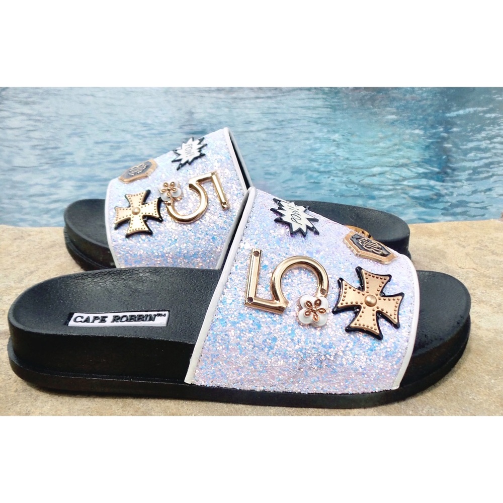 ROCKSTAR Cape Robbin White Glitter Slide Flip Flop